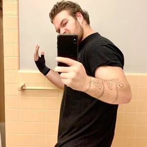 Meet your Posher, Brock